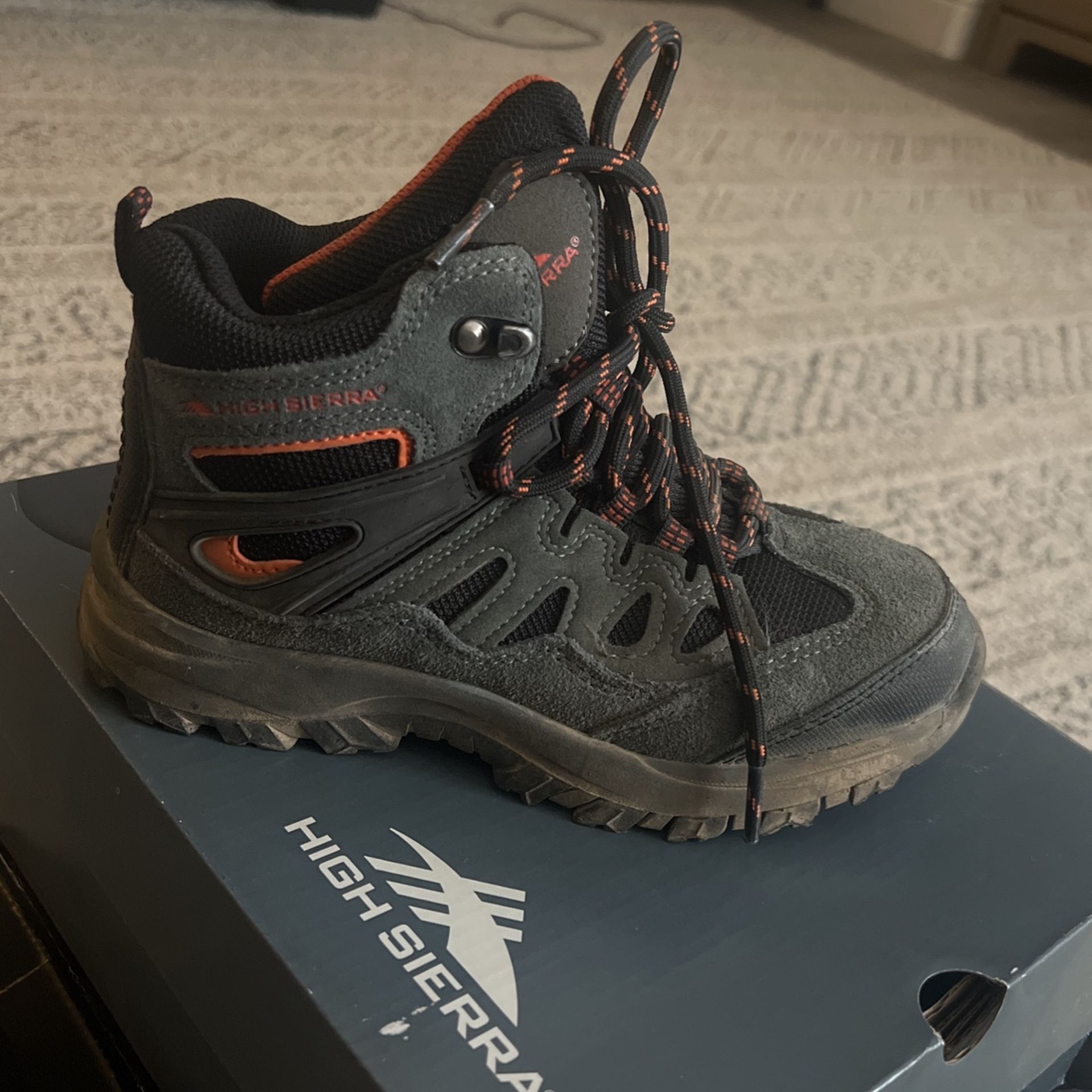 Children’s Hiking Boots