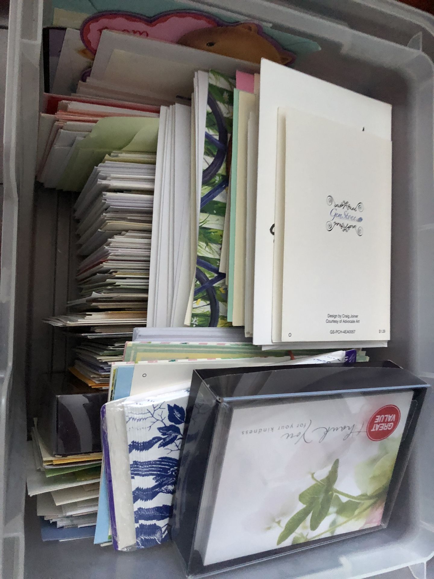 Lot Of Hundreds Of Greeter Cards And Envelopes NEW