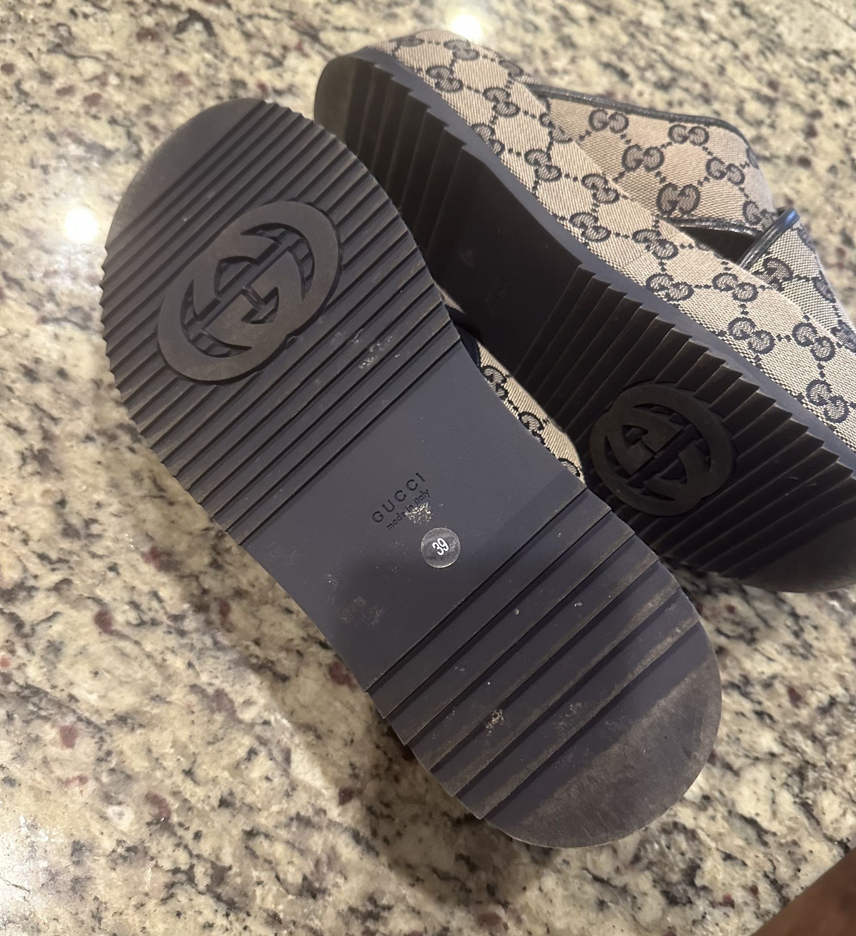 Gucci Slide Women