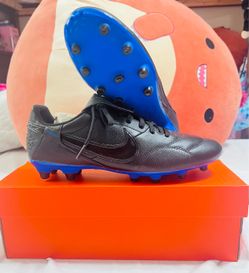 Nike Premier