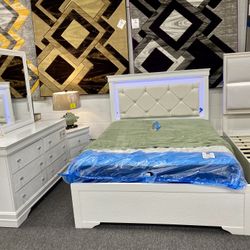 4pc Queen Size Bedroom Set $999
