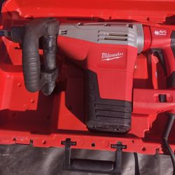 Milwaukee Heavy Duty Hammer 🔨🔨🔨U