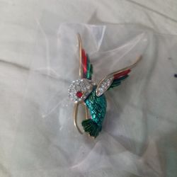 Hummingbird Brooch