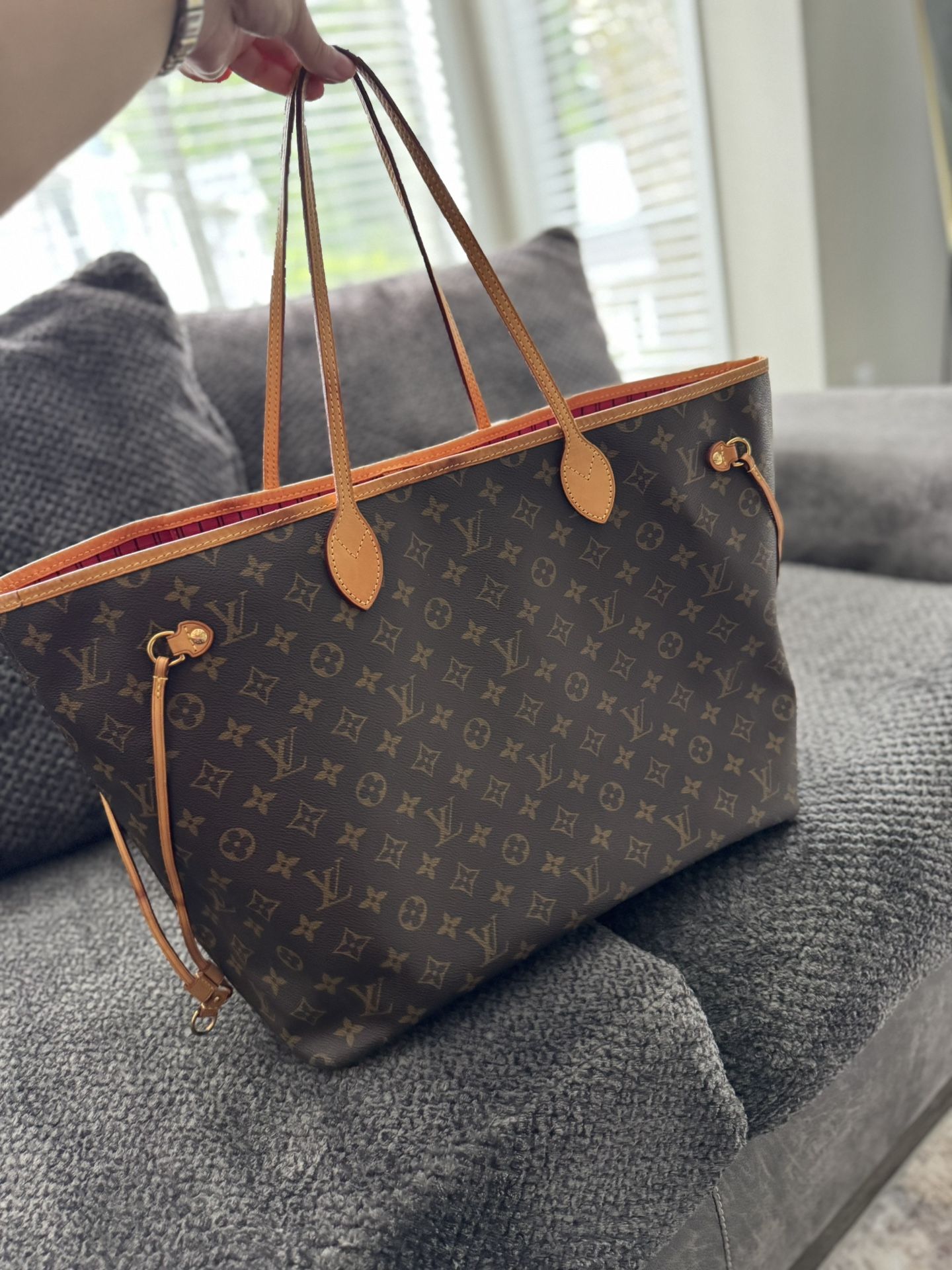 LOUIS VUITTON NEVERFULL GM