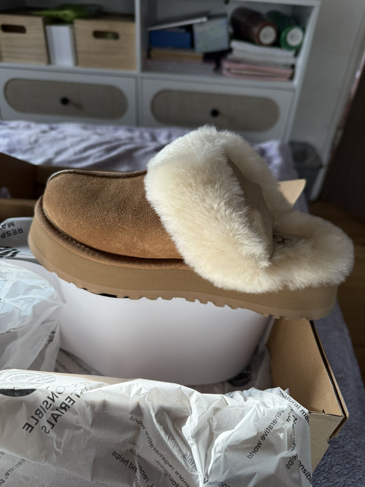 Brand New Ugg Slippers,All Products : American Fashion Style Bags On Sale