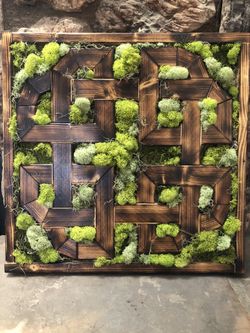 Celtic Protection Knot Wood And Moss Art