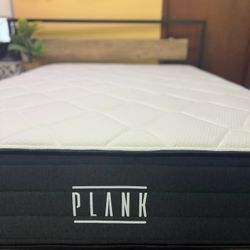 Queen Brooklyn Bedding Plank Firm Mattress - Like New