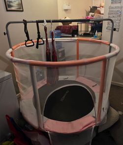 Kids trampoline