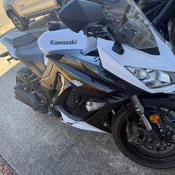2013 Kawasaki Z1000