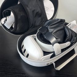 Meta Quest 3- 500gb W/ Accessories 