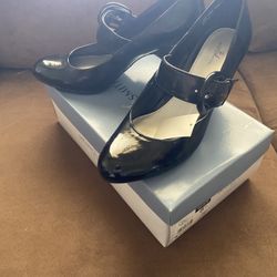 Women’s Dress Shoes