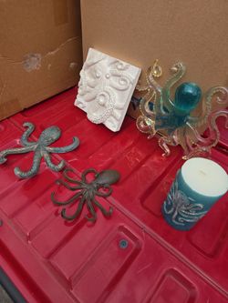 Octopus Decor Collection – 5 Pieces