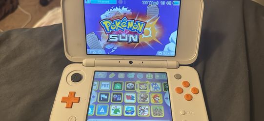 New Nintendo 2DS XL/LL (Charger Included)