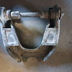 Toyota Pickup Upper A Arm