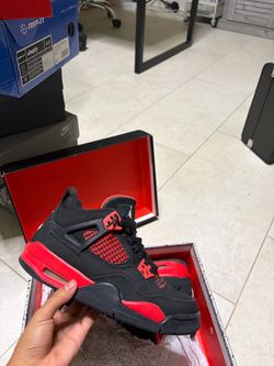 Red Thunder 4s GS size 5