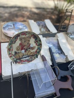 Misc Decorative Collectable Plates  