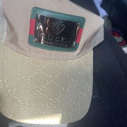 Gucci hat 