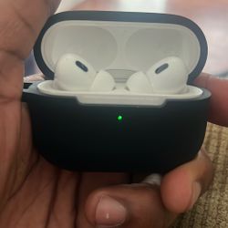 Air Pod Pro 2nd Gen USB-C