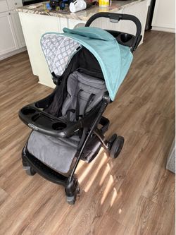 Car seat and stroller  Graco