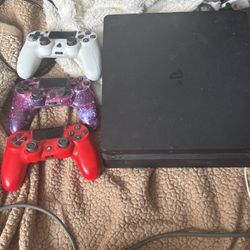 Slim Playstation 4