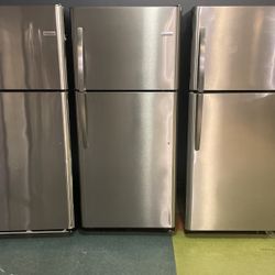 New Frigidaire Stainless Steel Top Freezer Refrigerator‼️