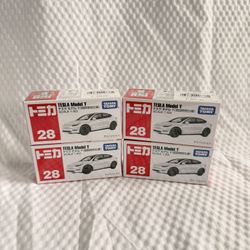 Tomica Takara Tomy Tesla Model Y White Diecast Car Model