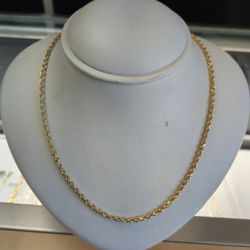 10k Solid Gold Rope Chain 14.8 Grams 20 Long Layaway Available For 10% Down If You Are Interested Ask For Maribel Thank You 