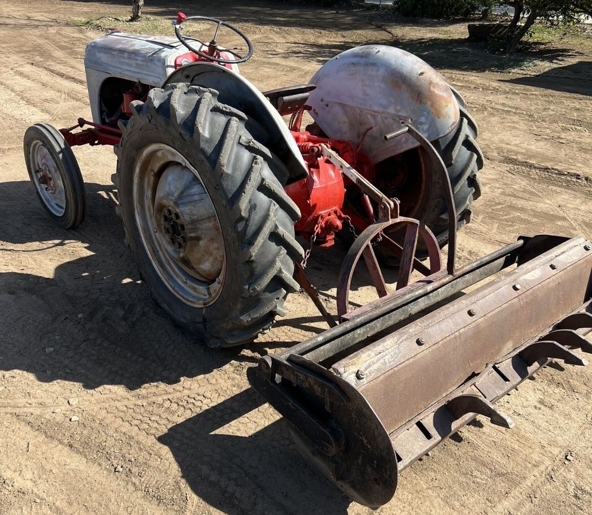 Ford 8N 1948
