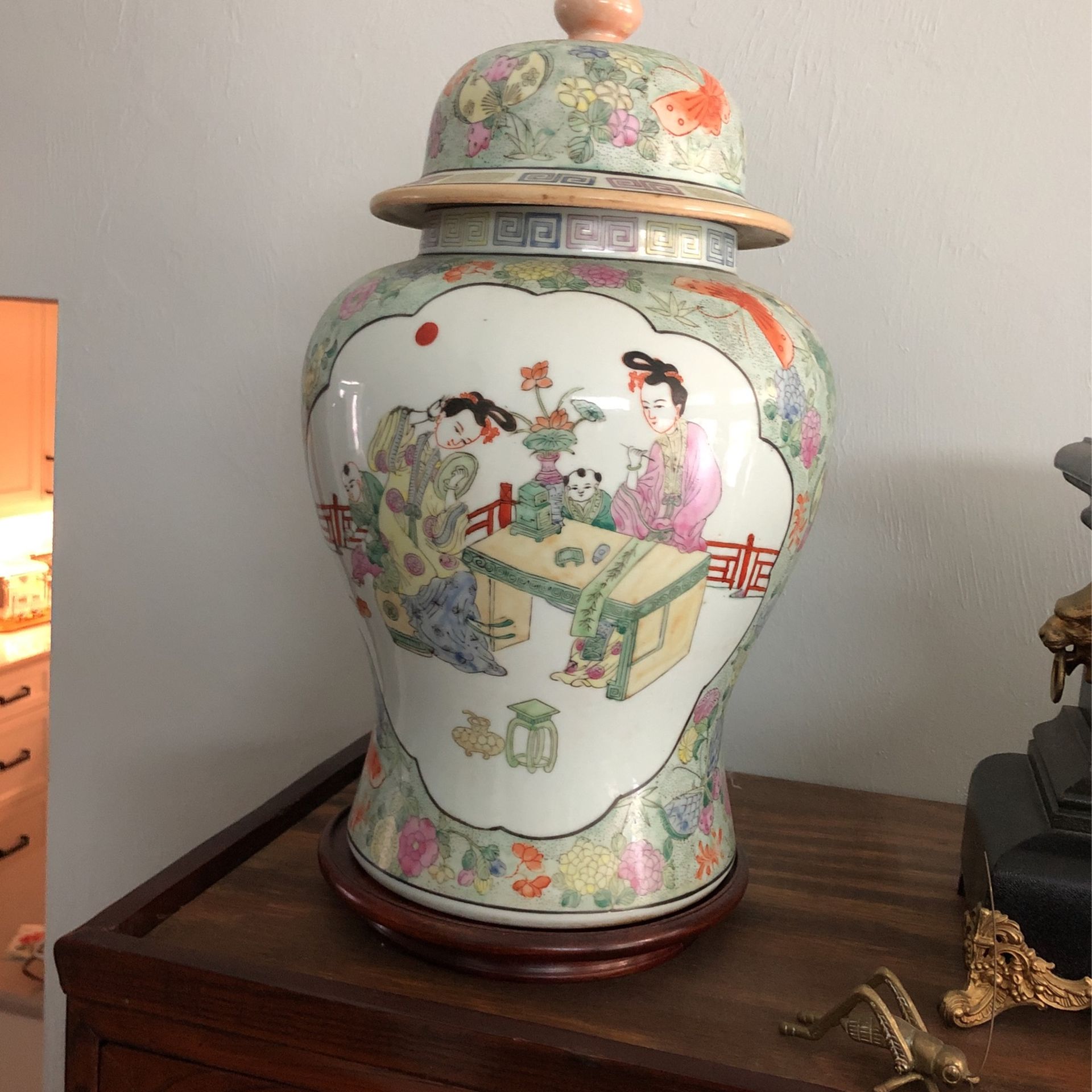 Chinese Covered Jar