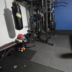 Smith MACHINE, Banco y Saco de Boxeo