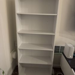 📚 White 5-Shelf Bookcase – Sturdy & Great Condition