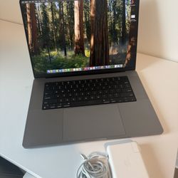 2021 MacBook Pro 16”, M1 Max 