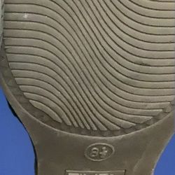 Time & Tru Women's Olive Green Perforated Boots, Size 8.5 in