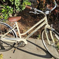 Shcwinn Bike female Cream  Used
