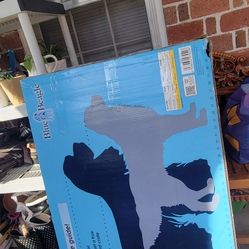 Blue Beagle Dog Kennel