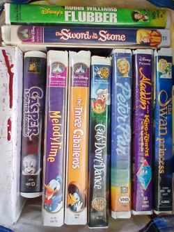 Disney Movies VHS 10 Movies For $12.00