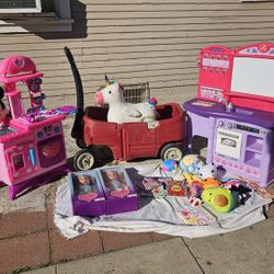 Sted 2 Kitchen For Kids Good Condition  For Daycare All $75 