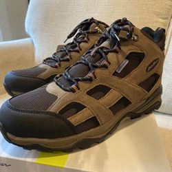 *NEW* Eddie Bauer Men’s Canyon Hiking Boots