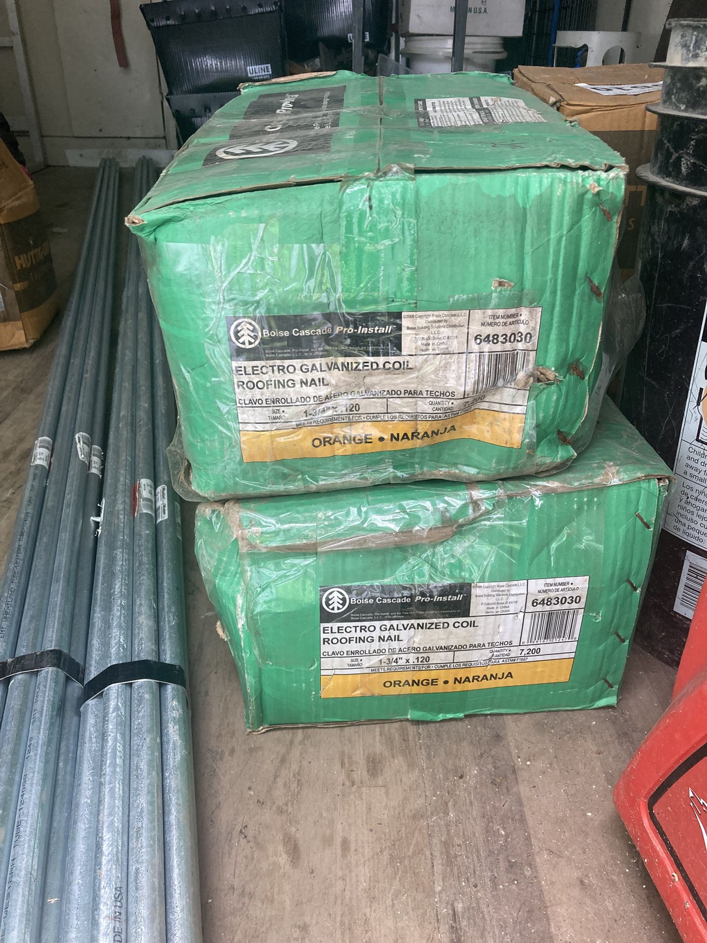Roofing Nail Guns And 3 Boxes Of Nails