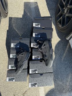 Black Cat 4 Men & Gs 