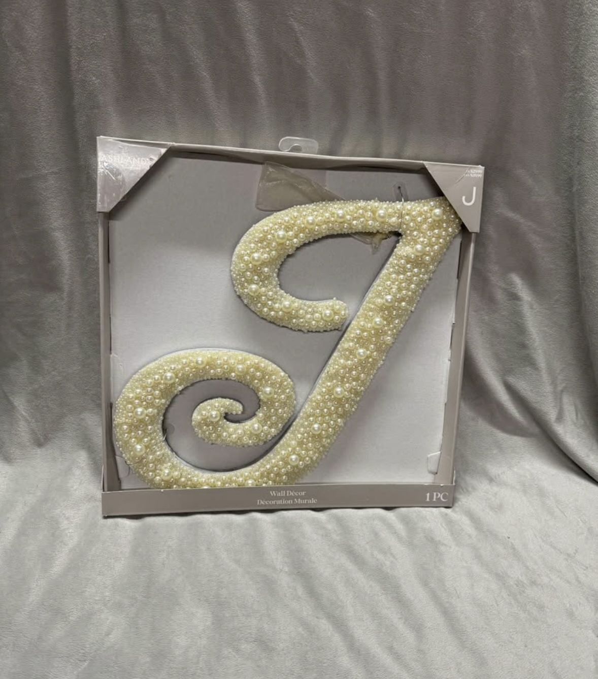 J Pearl Sign New in Box