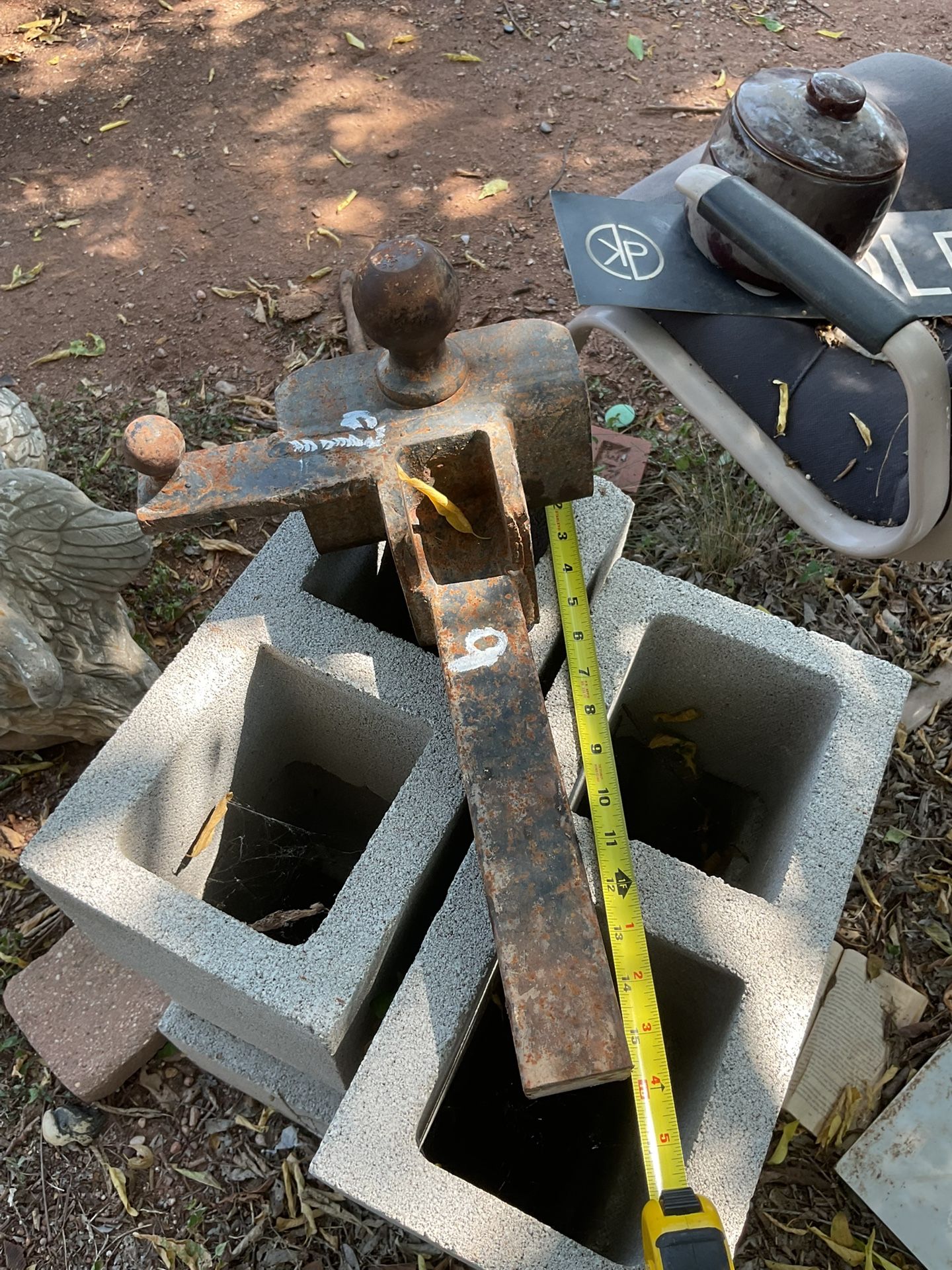 Trailer hitch ready to be used