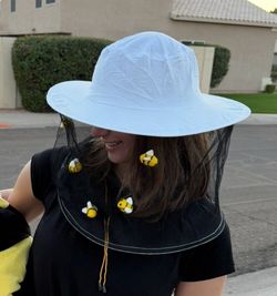 Beekeeper hat costume
