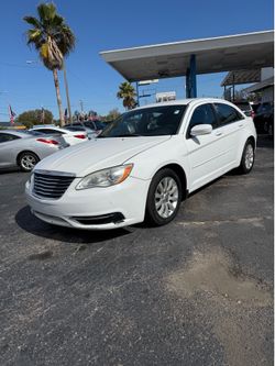 2012 Chrysler 200 LX automatic
