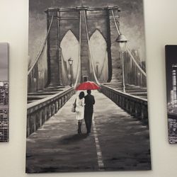 Couple Walking Over Brooklyn Bridge Picture