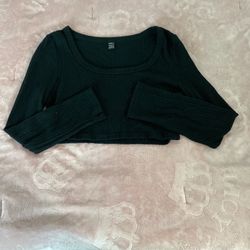 Black Waffle-Knit Long-Sleeve Crop Top