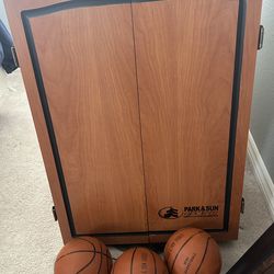 Park & sun indoor basketball game