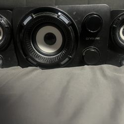Subwoofer And Side Speakers
