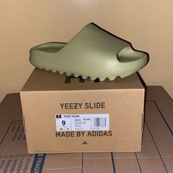 Yeezy Slide Resin  Size 9