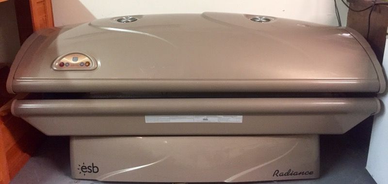 Esb Trio Radiance Tanning Bed